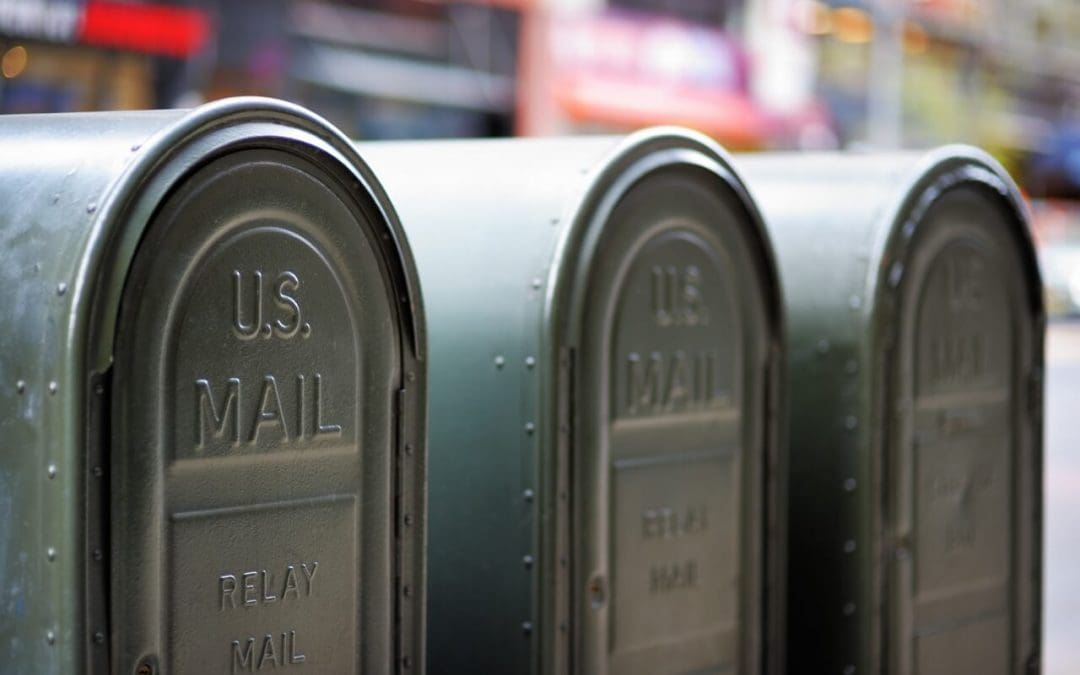 Important People and Places to Notify When You Move